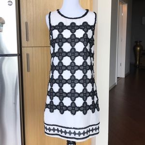 Max Studio sheath dress in black and white.